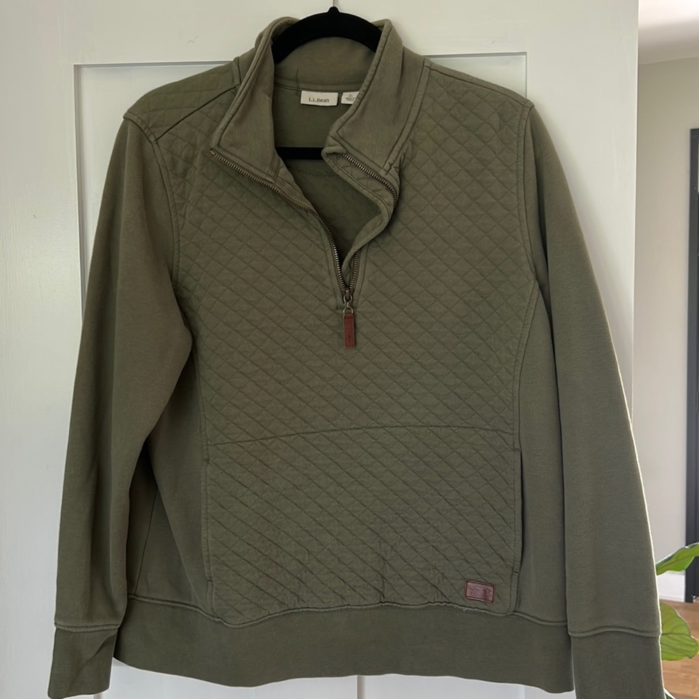 L.L. Bean Green Quarter Zip Sweatshirt with Pockets
